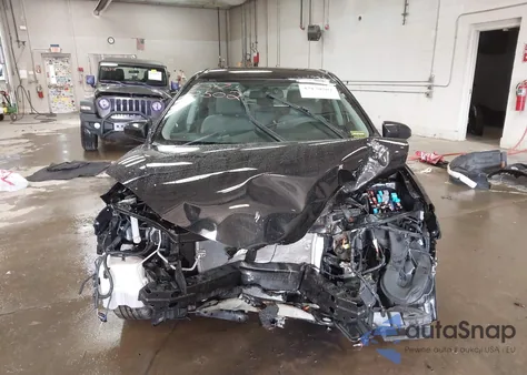 2015 Toyota Corolla Le Plus from USA, damaged, VIN 2T1BURHE4FC302794
